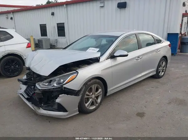 5NPE34AF1JH637040 2018 HYUNDAI SONATA - Image 2