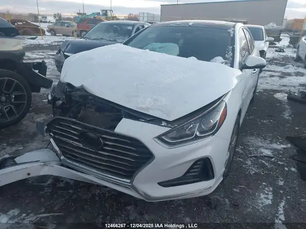 5NPE34AF1JH637958 2018 HYUNDAI SONATA - Image 2