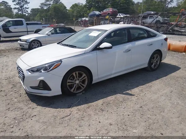 5NPE34AF1JH638723 2018 HYUNDAI SONATA - Image 2