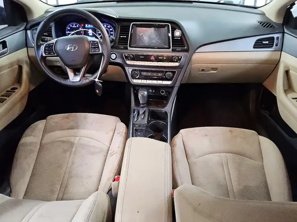 5NPE34AF1JH639452 2018 HYUNDAI SONATA - Image 8