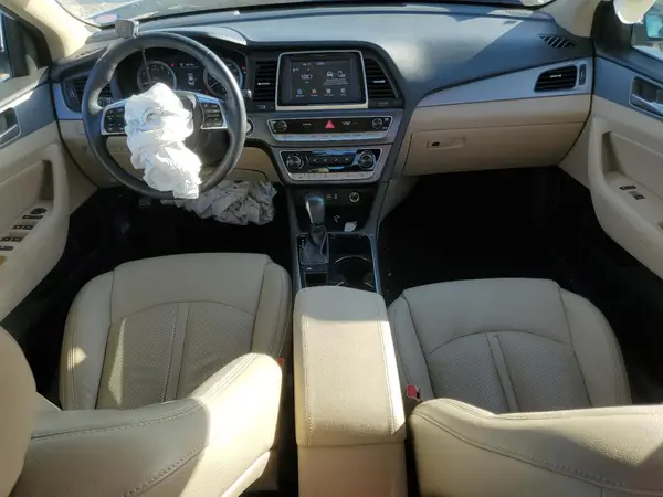 5NPE34AF1JH643842 2018 HYUNDAI SONATA - Image 8