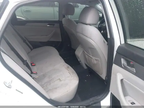 5NPE34AF1JH646840 2018 HYUNDAI SONATA - Image 8