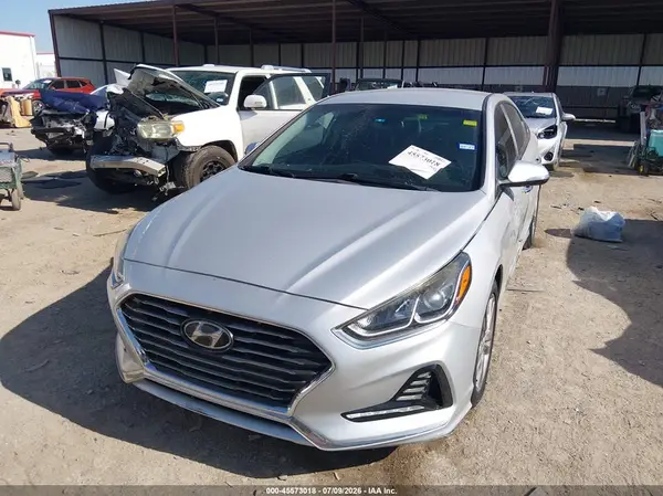 5NPE34AF1JH648037 2018 HYUNDAI SONATA - Image 2