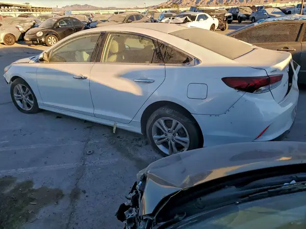 5NPE34AF1JH648393 2018 HYUNDAI SONATA - Image 2