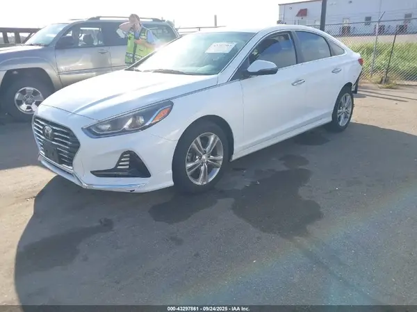5NPE34AF1JH660317 2018 HYUNDAI SONATA - Image 2