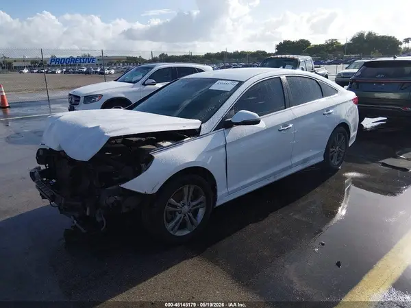 5NPE34AF1JH673245 2018 HYUNDAI SONATA - Image 2
