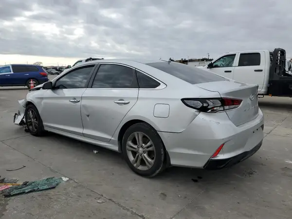 5NPE34AF1JH674234 2018 HYUNDAI SONATA - Image 2