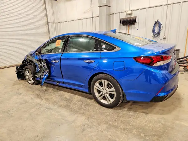 5NPE34AF1JH679739 2018 HYUNDAI SONATA - Image 2