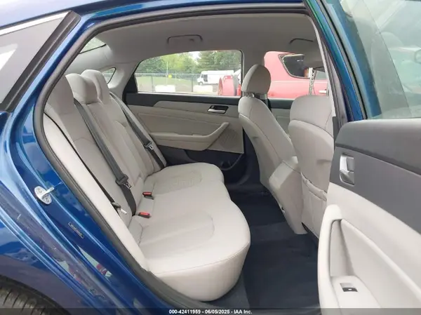 5NPE34AF1JH688070 2018 HYUNDAI SONATA - Image 8