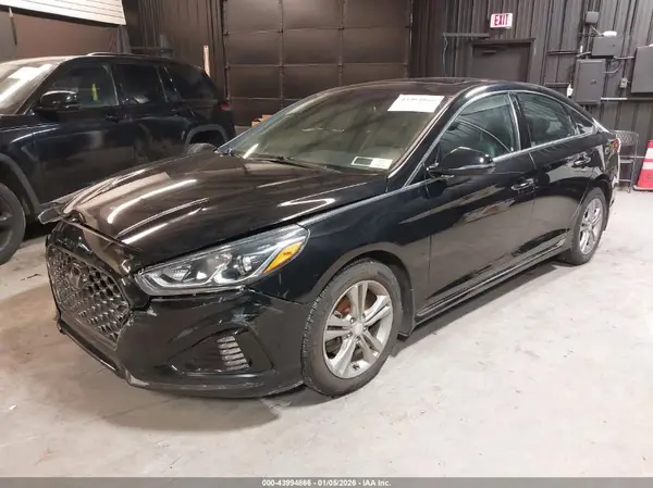 5NPE34AF1JH689509 2018 HYUNDAI SONATA - Image 2