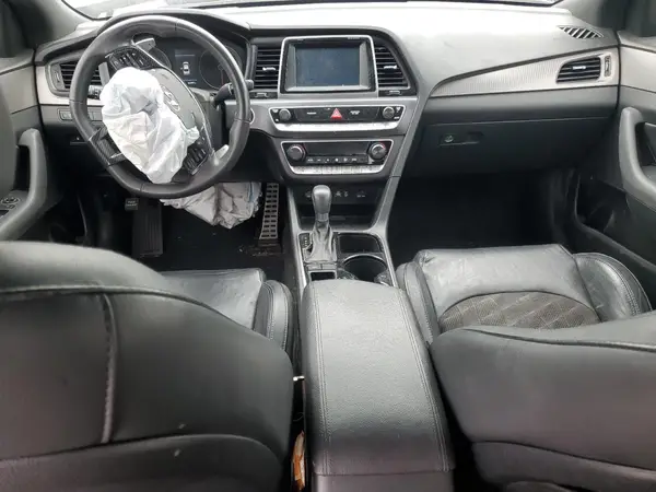 5NPE34AF1JH703134 2018 HYUNDAI SONATA - Image 8