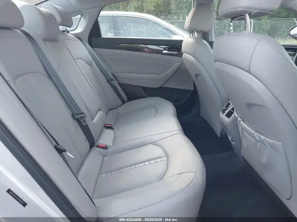 5NPE34AF1JH704672 2018 HYUNDAI SONATA - Image 8