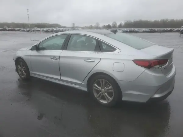 5NPE34AF1JH716563 2018 HYUNDAI SONATA - Image 2