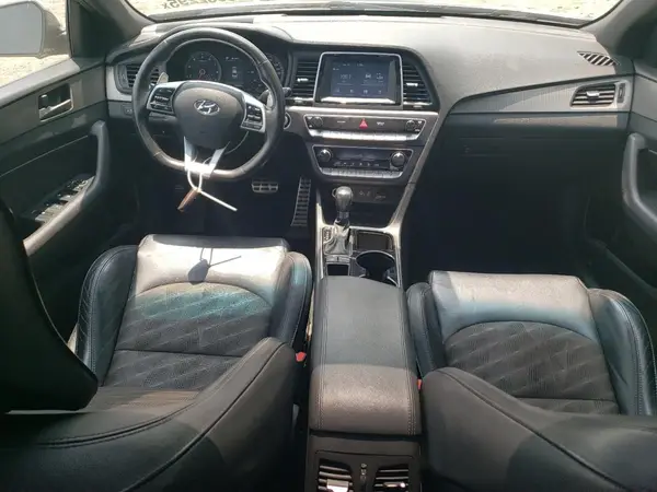 5NPE34AF1JH725246 2018 HYUNDAI SONATA - Image 8