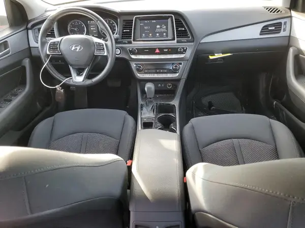 5NPE34AF1KH735986 2019 HYUNDAI SONATA - Image 8