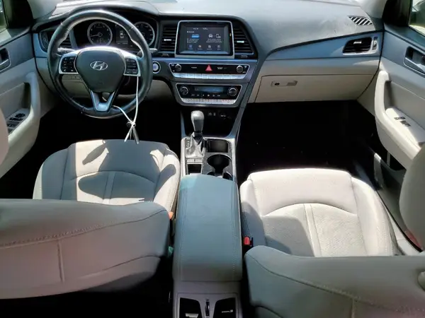 5NPE34AF1KH747975 2019 HYUNDAI SONATA - Image 8