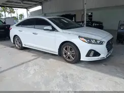 5NPE34AF1KH749788 2019 HYUNDAI SONATA