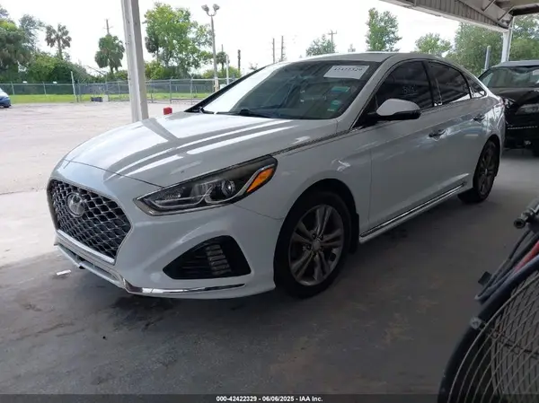 5NPE34AF1KH749788 2019 HYUNDAI SONATA - Image 2