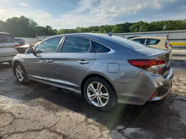 5NPE34AF1KH770043 2019 HYUNDAI SONATA - Image 2