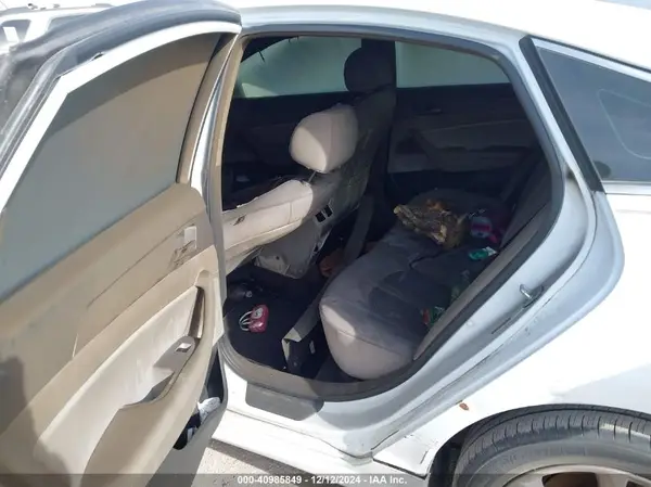 5NPE34AF1KH770981 2019 HYUNDAI SONATA - Image 8