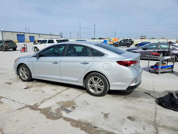 5NPE34AF1KH777011 2019 HYUNDAI SONATA - Image 2