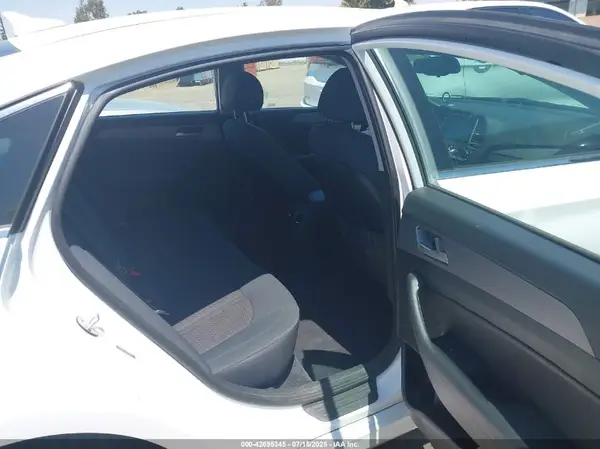 5NPE34AF1KH788929 2019 HYUNDAI SONATA - Image 8