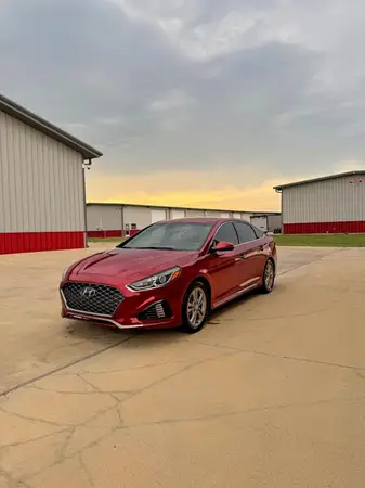 5NPE34AF1KH795802 2019 HYUNDAI SONATA - Image 2