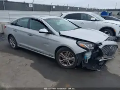 5NPE34AF1KH805776 2019 HYUNDAI SONATA