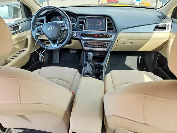 5NPE34AF1KH807589 2019 HYUNDAI SONATA - Image 8
