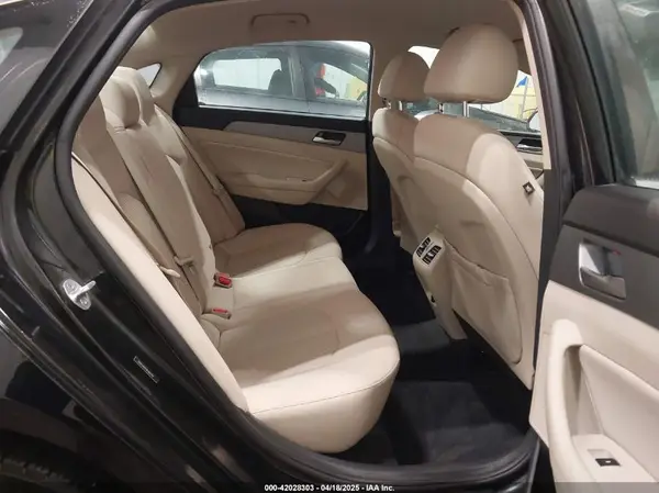 5NPE34AF1KH817247 2019 HYUNDAI SONATA - Image 8