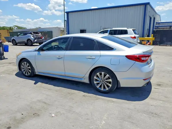 5NPE34AF2GH261053 2016 HYUNDAI SONATA - Image 2