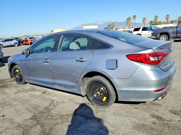 5NPE34AF2GH271503 2016 HYUNDAI SONATA - Image 2