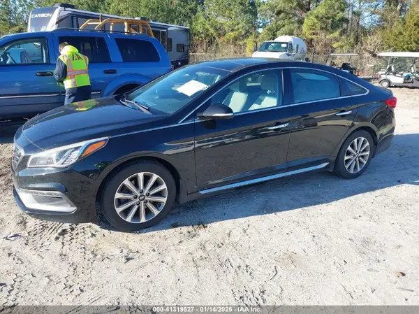 5NPE34AF2GH282761 2016 HYUNDAI SONATA - Image 2