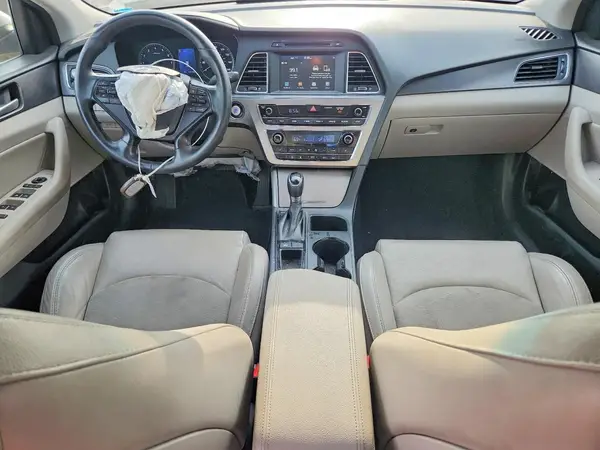 5NPE34AF2GH288995 2016 HYUNDAI SONATA - Image 8