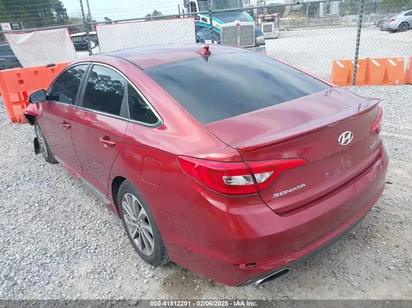 5NPE34AF2GH299947 2016 HYUNDAI SONATA - Image 2