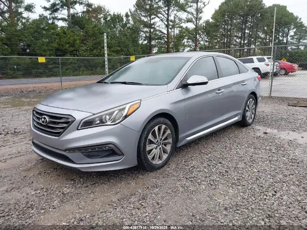 5NPE34AF2GH315452 2016 HYUNDAI SONATA - Image 2