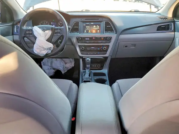 5NPE34AF2GH321123 2016 HYUNDAI SONATA - Image 8