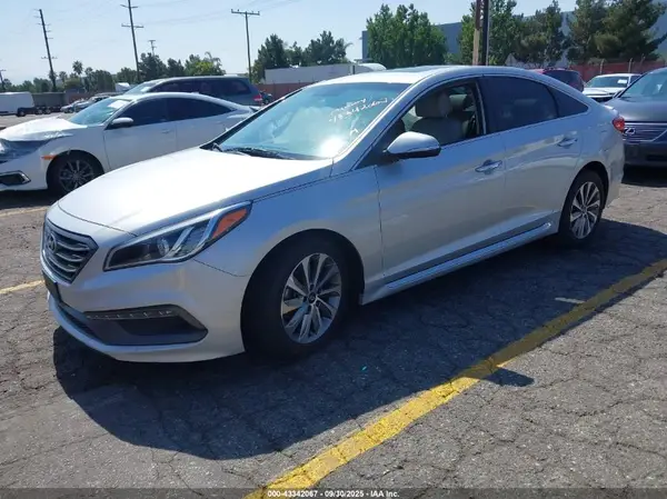 5NPE34AF2GH332896 2016 HYUNDAI SONATA - Image 2