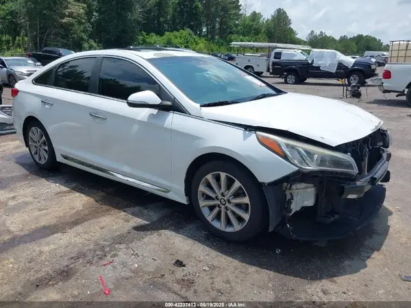 5NPE34AF2GH339086 2016 HYUNDAI SONATA - Image 1