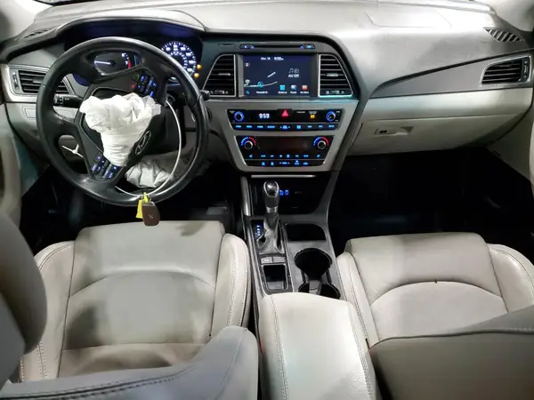 5NPE34AF2GH341565 2016 HYUNDAI SONATA - Image 8