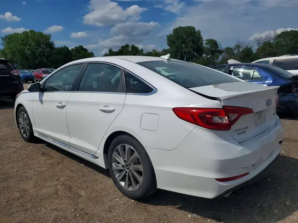 5NPE34AF2GH343252 2016 HYUNDAI SONATA - Image 2