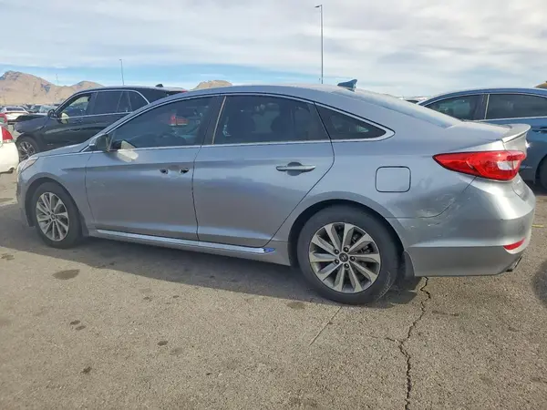 5NPE34AF2GH389244 2016 HYUNDAI SONATA - Image 2