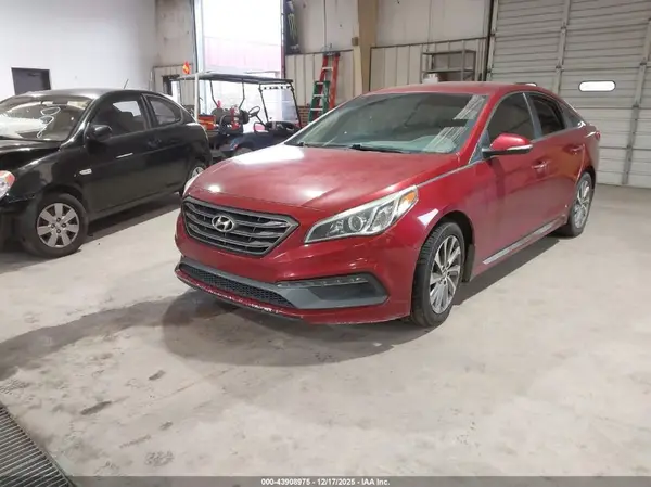 5NPE34AF2GH391513 2016 HYUNDAI SONATA - Image 2