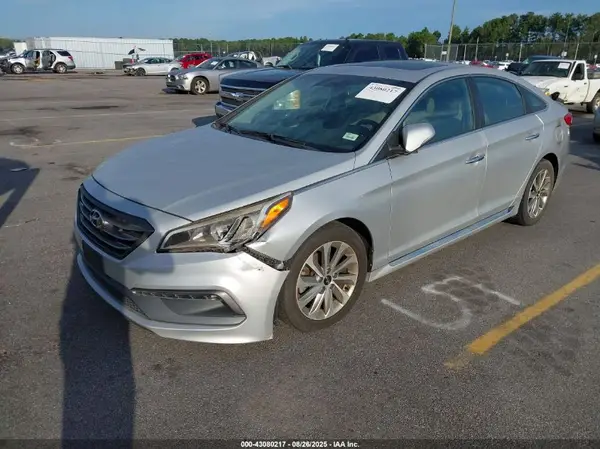 5NPE34AF2GH391687 2016 HYUNDAI SONATA - Image 2