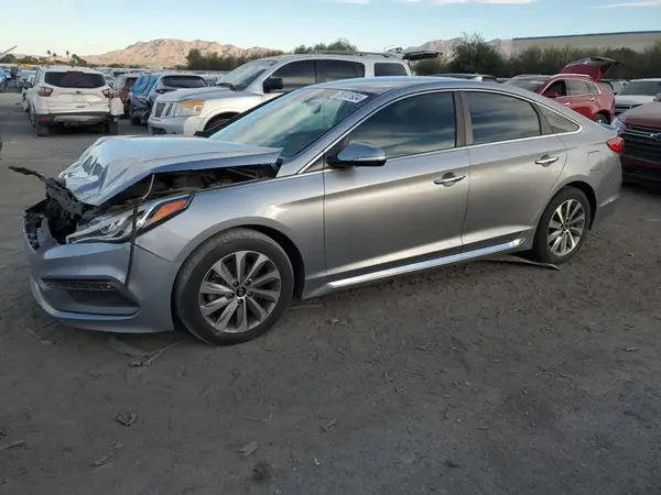 5NPE34AF2GH394069 2016 HYUNDAI SONATA - Image 1