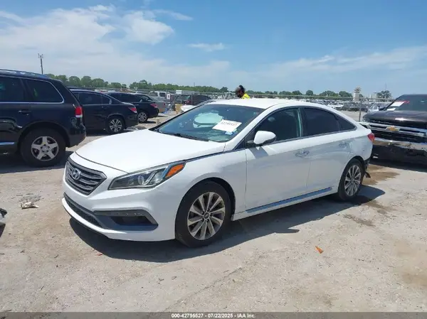 5NPE34AF2GH397876 2016 HYUNDAI SONATA - Image 2