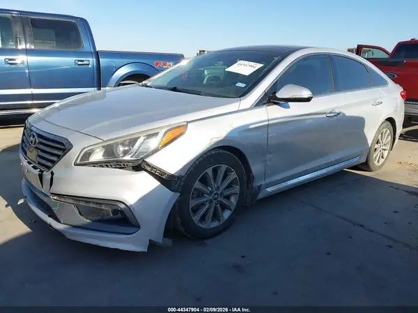 5NPE34AF2GH407225 2016 HYUNDAI SONATA - Image 2
