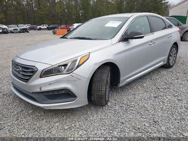 5NPE34AF2GH411968 2016 HYUNDAI SONATA - Image 2