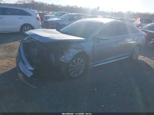 5NPE34AF2GH415759 2016 HYUNDAI SONATA - Image 2