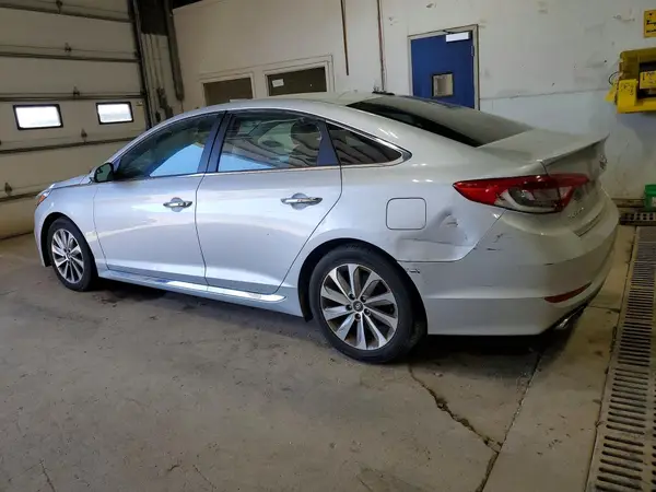 5NPE34AF2GH421707 2016 HYUNDAI SONATA - Image 2